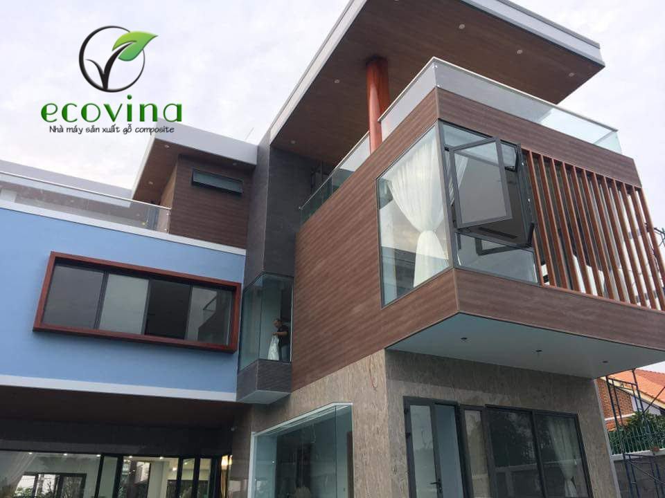 Côn trình trần nan gỗ nhựa composite tại Đà Nẵng