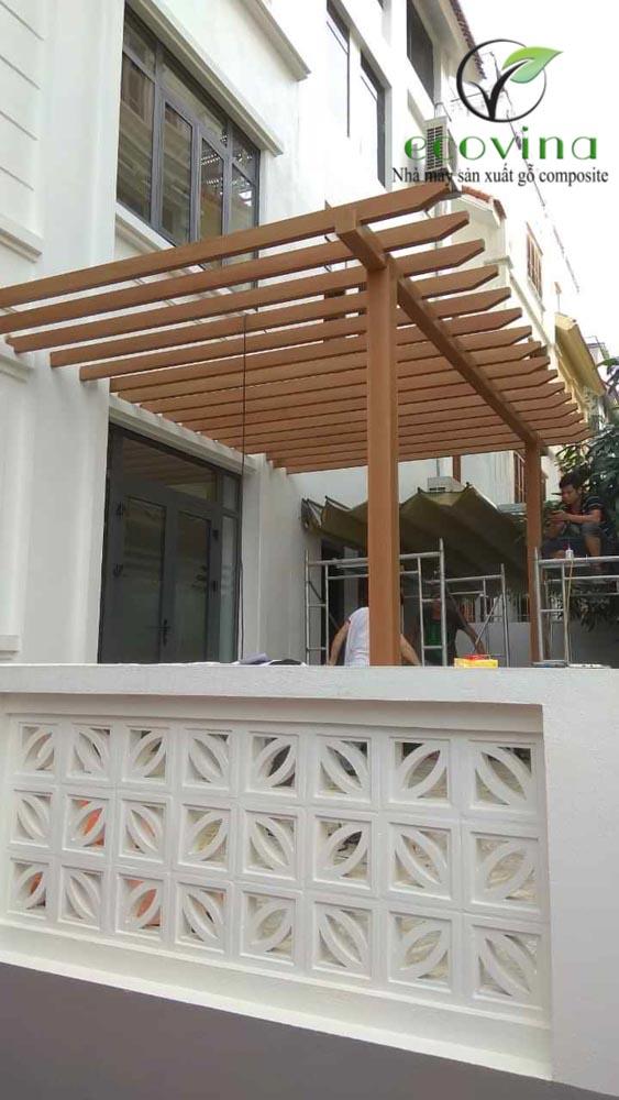 Mái nhựa giả gỗ ECOVINA