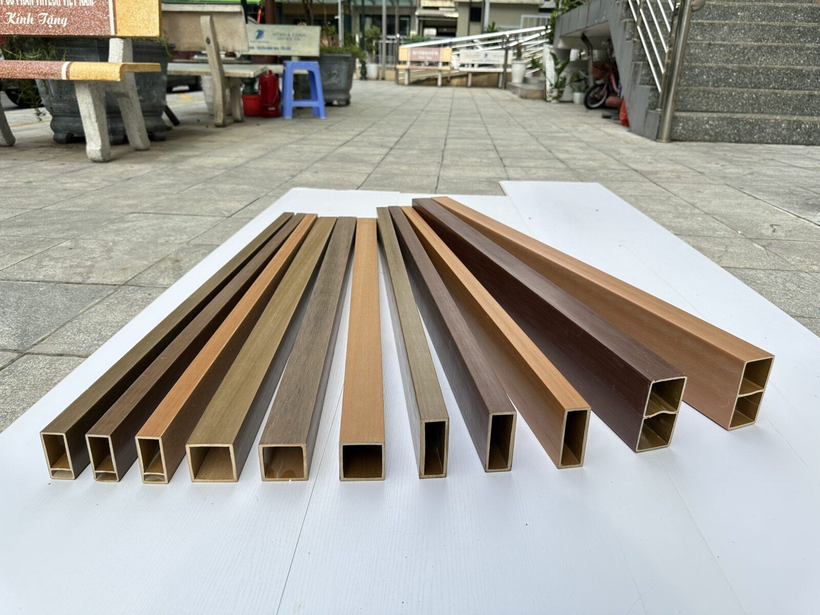 TẠI SAO GỖ NHỰA COMPOSITE nhà máy Ecovina LUÔN BỀN MÀU?