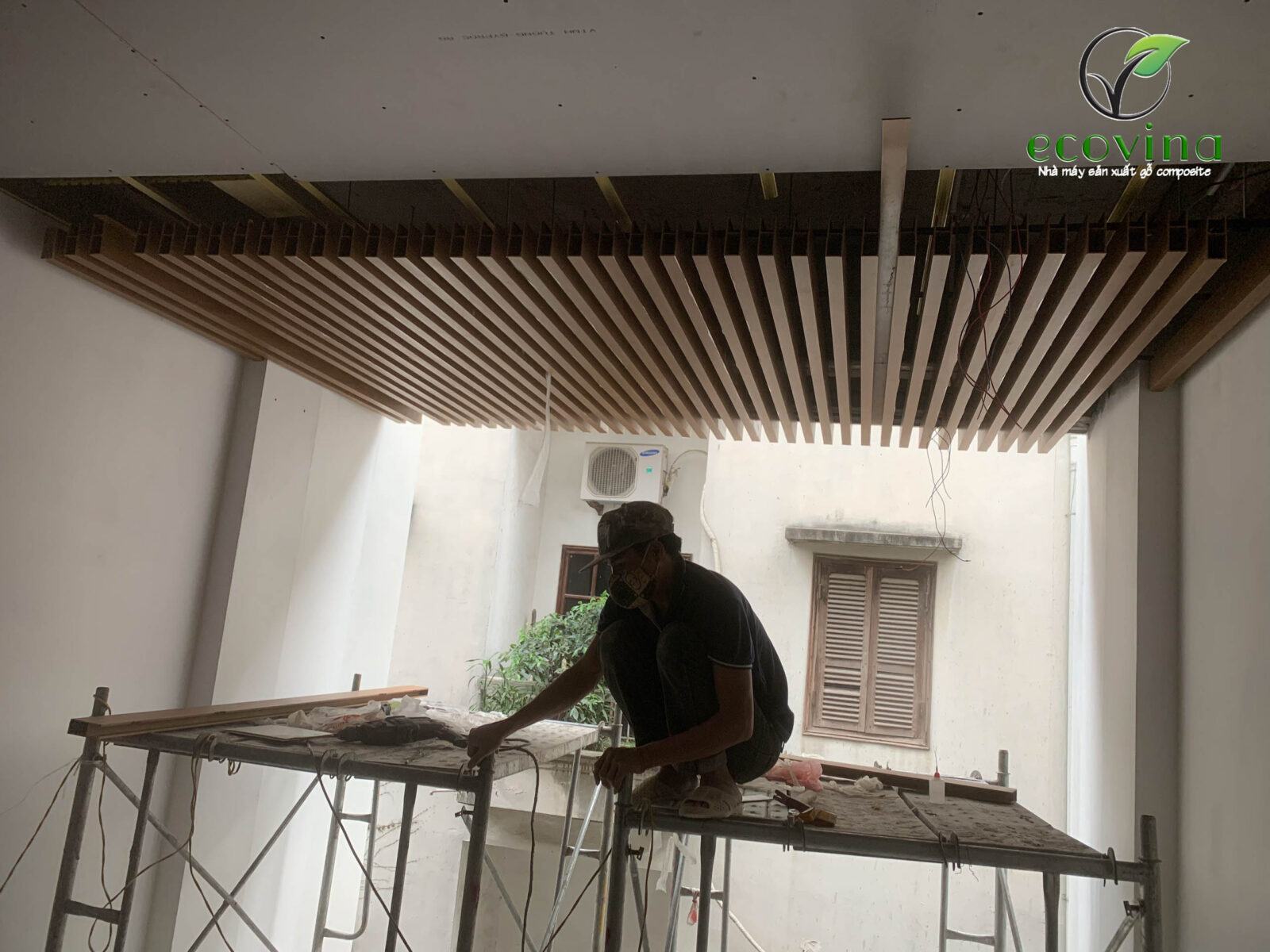 Thi công gỗ nhựa composite