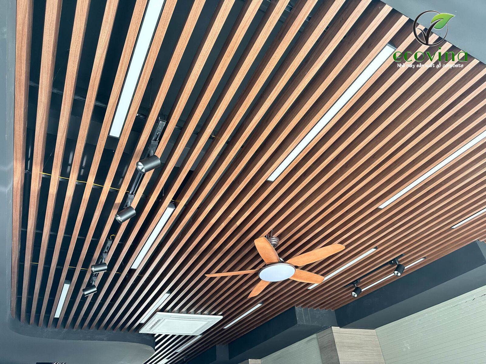 Cách tính m2 trần gỗ ,Cách tính m2 trần gỗ giật cấp