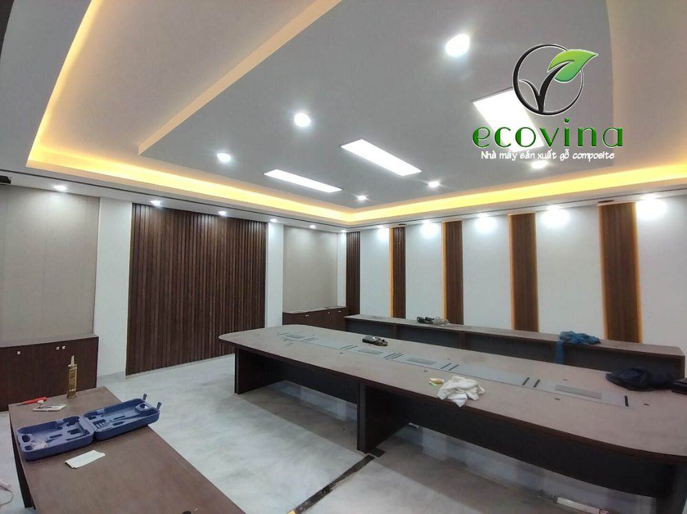 Mẫu ốp nhựa phòng khách đẹp