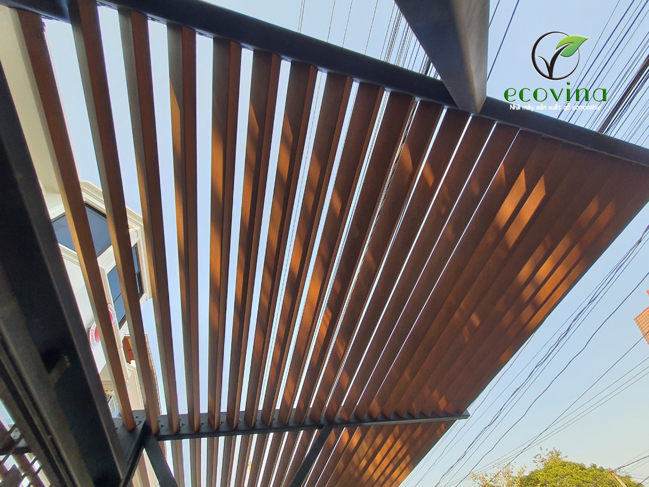 Lam chắn nắng gỗ nhựa ngoài trời Ecovina