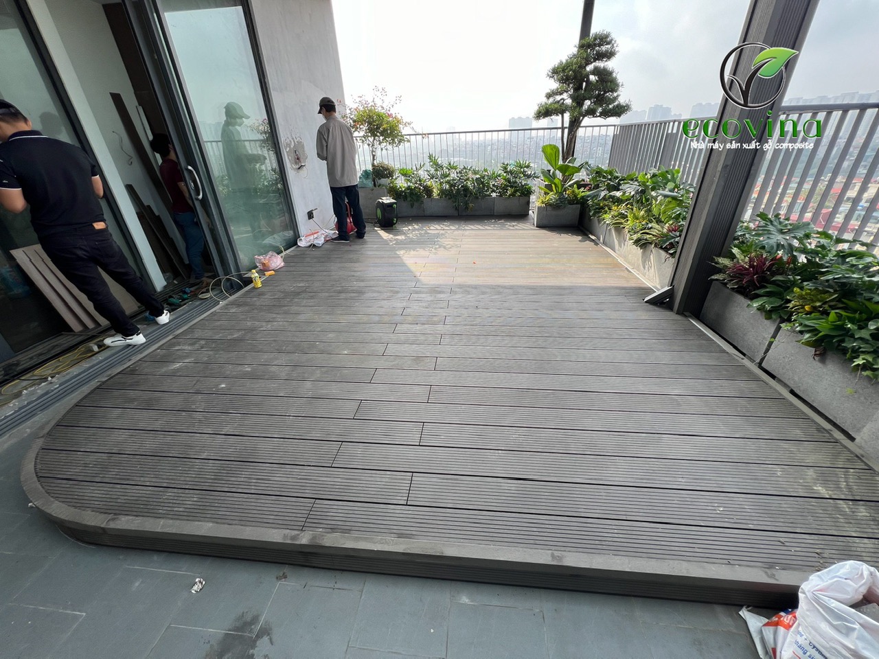 Sàn gỗ nhựa Composite ngoài trời giá rẻ tại Hà Nội | BÁO GIÁ MỚI