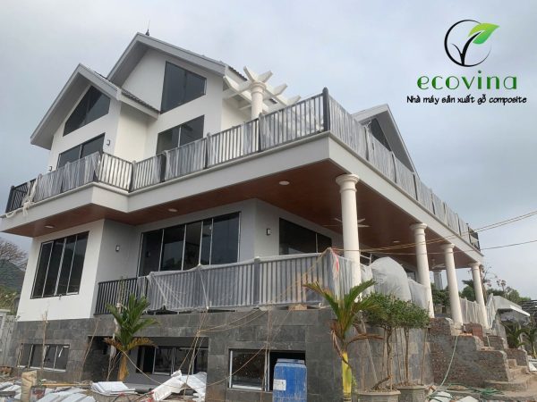 Cong trinh soc son su dung op tran Ecovina