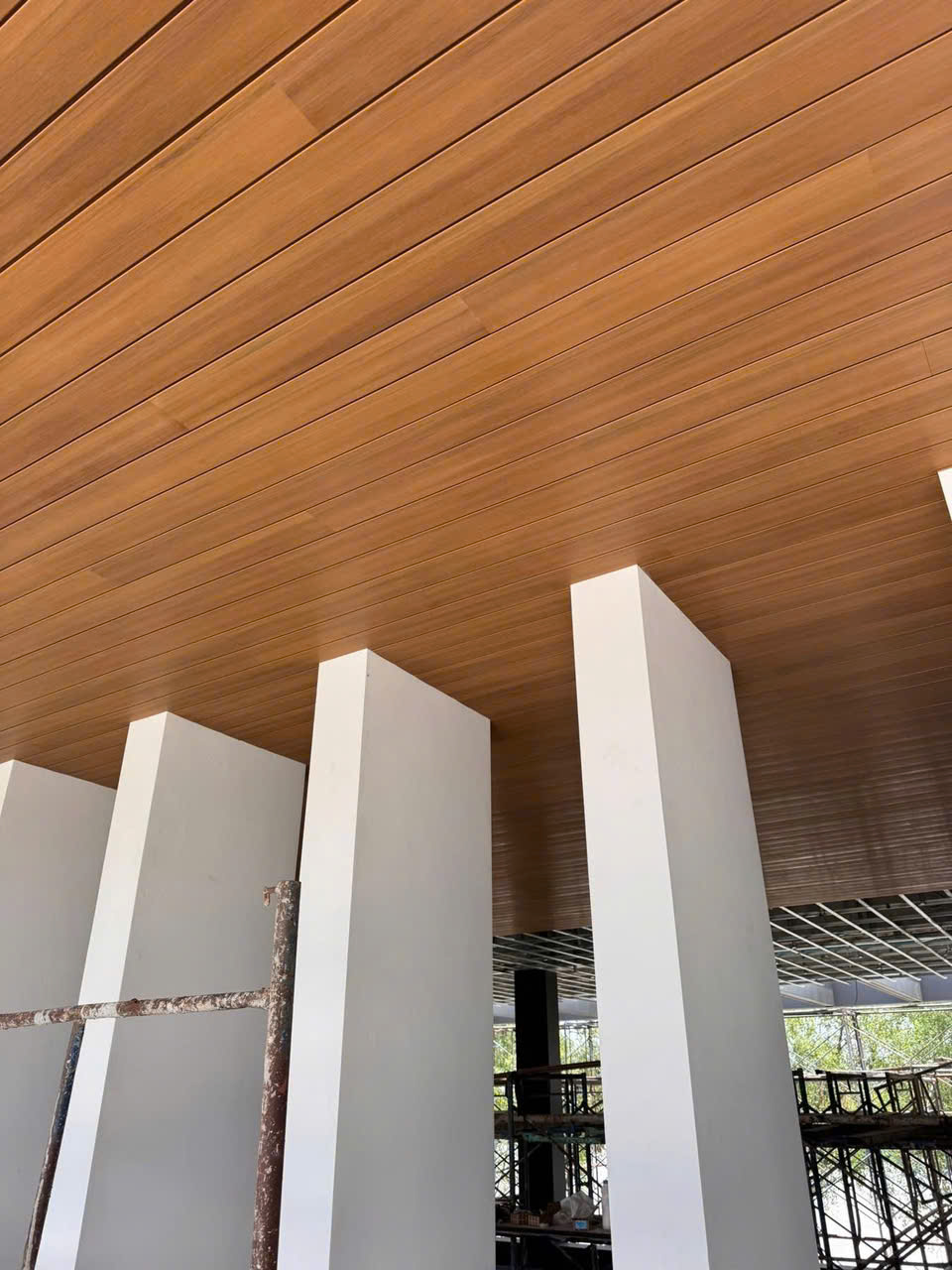 Sàn ngoài trời công nghệ đùn 2 lớp Co- extrution mới EW138T23 - Ảnh 7